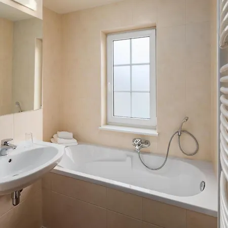Holiday home Gracious Near River Moselle Cochem